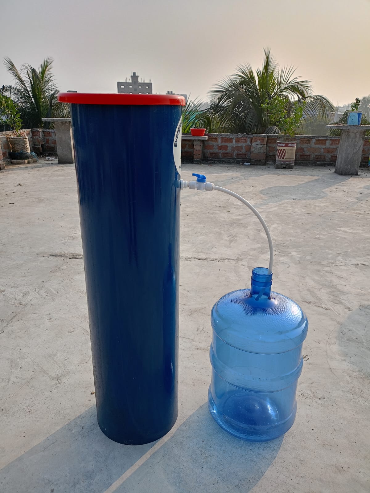 Plus with Storage and Base (Manual) - Whole House Evergreen Water Filter - Image 9